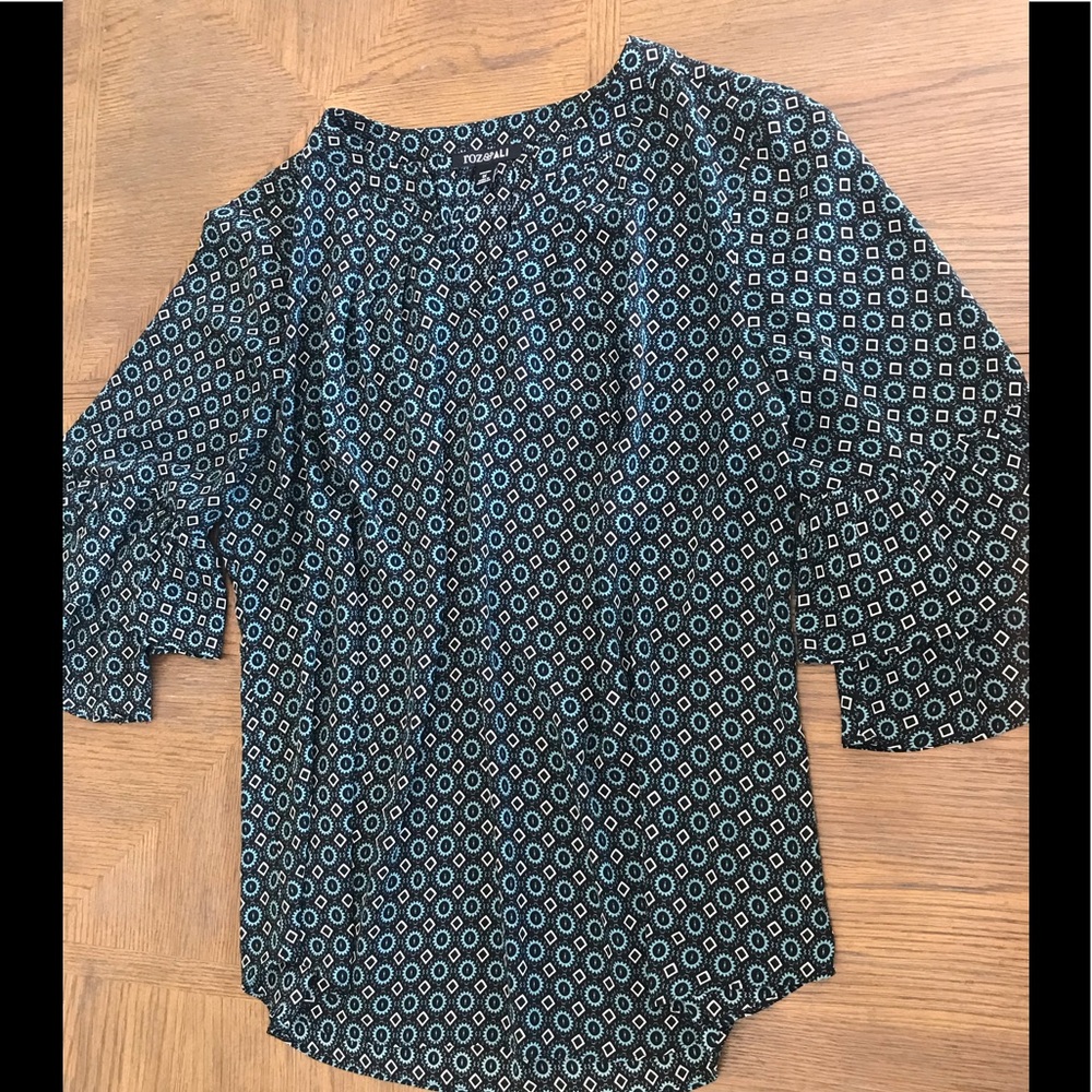 Roz & Ali Black and Teal Geometric Print Blouse